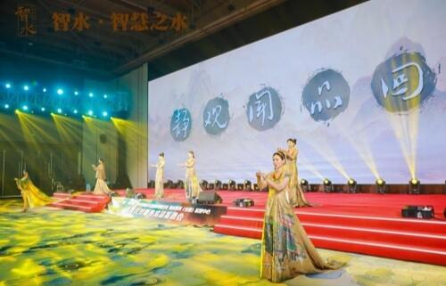智水·智慧之水|智水醬酒(全國(guó))運(yùn)營(yíng)中心揭牌儀式暨貴賓品鑒酒會(huì)圓滿(mǎn)舉行